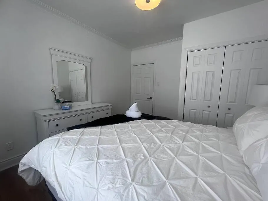 Renovated 2Bedrooms Apartment With Free Parking Montreal 0*,  Canada